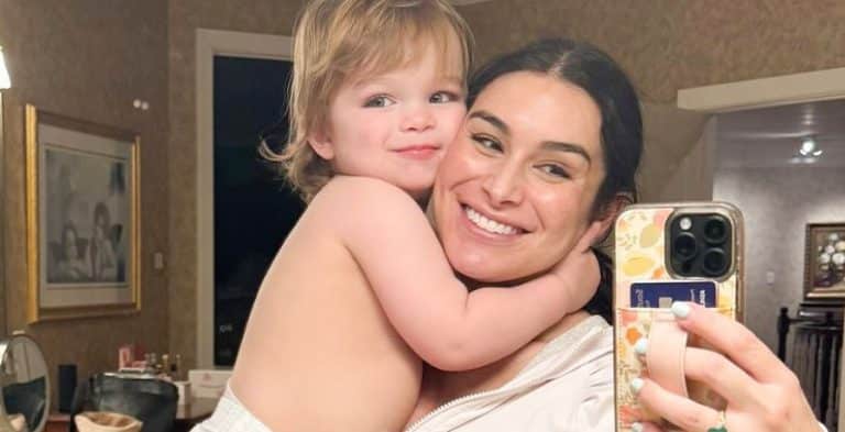 Ashley Iaconetti Slammed For ‘Obnoxious’ Post About Son