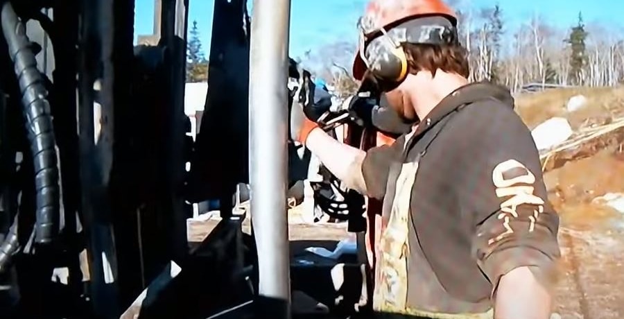 Drilling The Borehole - Curse of Oak Island - History Channel