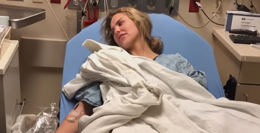 Hannah Brown In Hospital - The Bachelorette - YouTube