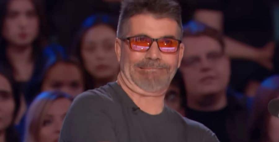 Simon Cowell Gets Nervous During Difficult AGT Act - YouTube