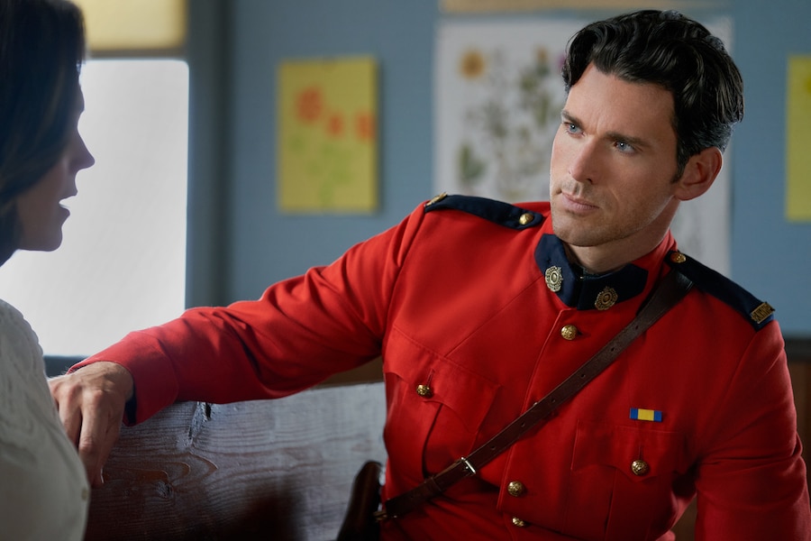 WCTH Photo: Erin Krakow, Kevin McGarry Credit: ©2024 Hallmark Media/Photographer: Ricardo Hubbs