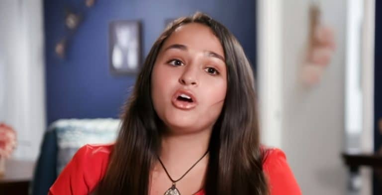Jazz Jennings Wows Fans With Weight Loss In Spain