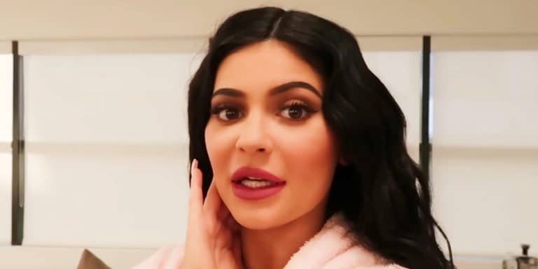 Fans Mock Kylie Jenner For Wearing ‘Pantyhose’ On Face
