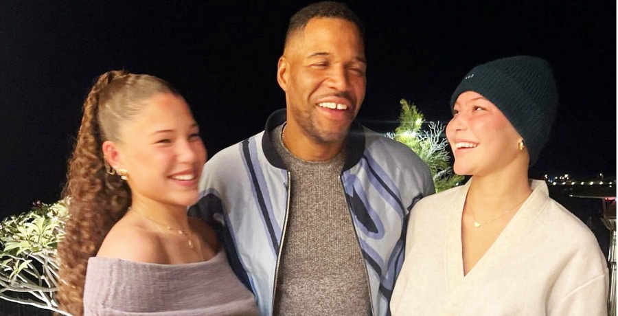 Michael Strahan with his daughters | IG