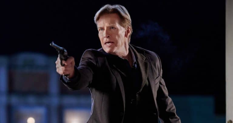 Jack Wagner Warns Things Get ‘Dangerous’ On ‘WCTH’ As They Learn Who Shot Lucas