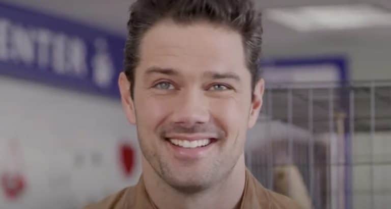 Hallmark Ryan Paevey - YouTube