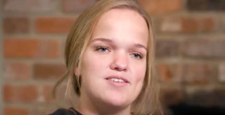 ‘7 Little Johnstons’ Liz Johnston Dishes On Raising Average Size Baby