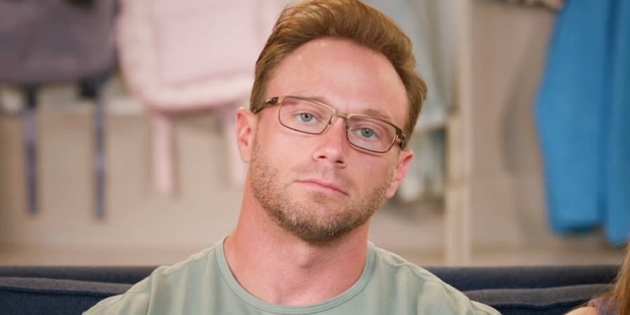 Adam Busby keeps facing the storms as they come. - OutDaughtered