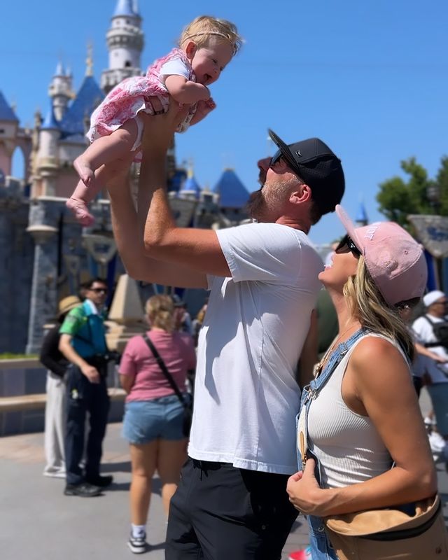 Ryan Dawkins, Clare Crawley and daughter Rowen/Credit: Instagram