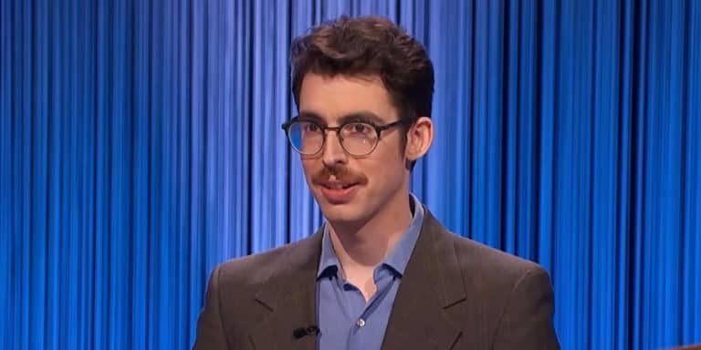 ‘Jeopardy!’ Isaac Hirsch’s Standup Act Pops Up, Has Fans Rolling