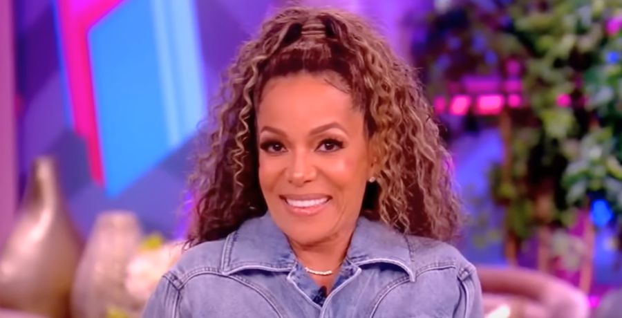 Sunny Hostin - YouTube/The View