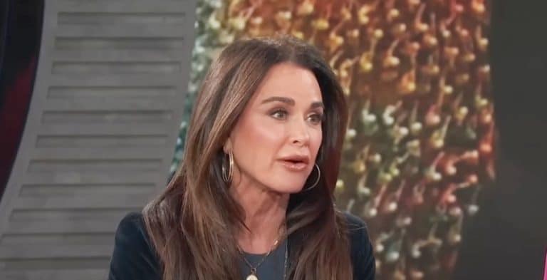 Kathy Hilton Wants Kyle Richards To Start Playing The Field