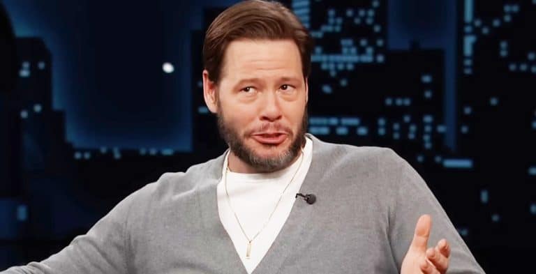 Ike Barinholtz | YouTube