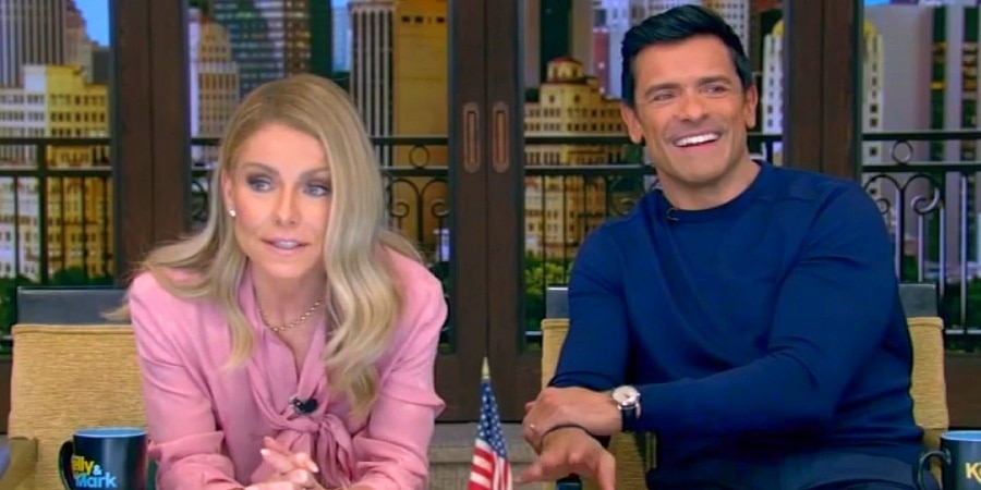 Kelly Ripa and Mark Consuelos - Live