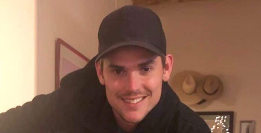 Mark Grossman smiling for a photo