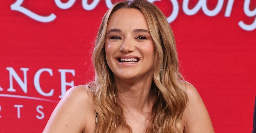 Hunter King Keep In Touch 'Young And The Restless' Costars?