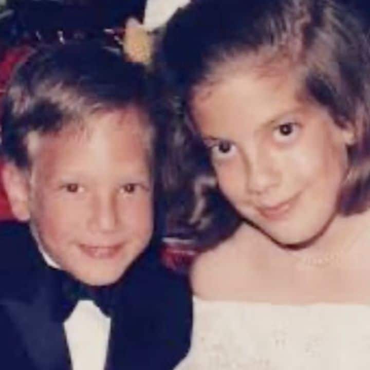 Tori Spelling and Randy Spelling as children