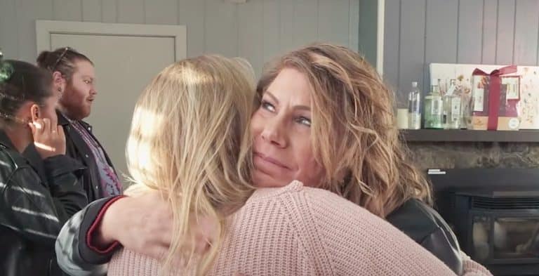 Meri Brown hugs someone from Sister Wives, TLC, sourced from YouTube