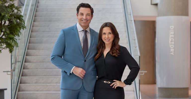 Photo: Brennan Elliott, Lacey Chabert Credit: ©2024 Hallmark Media/Photographer: Allister Foster