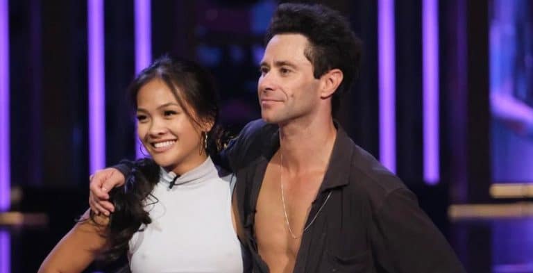 Jenn Tran and 'DWTS' partner Sasha Farber/Credit: Instagram