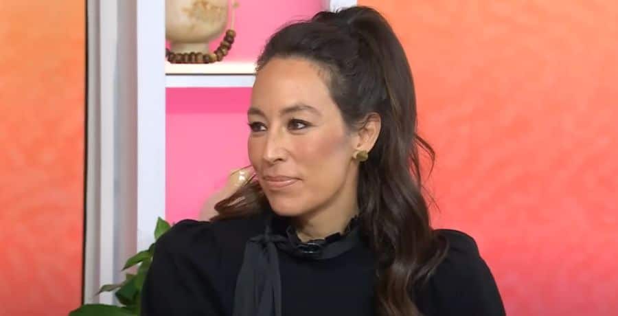 Joanna Gaines talking to Hoda and Jenna on Today