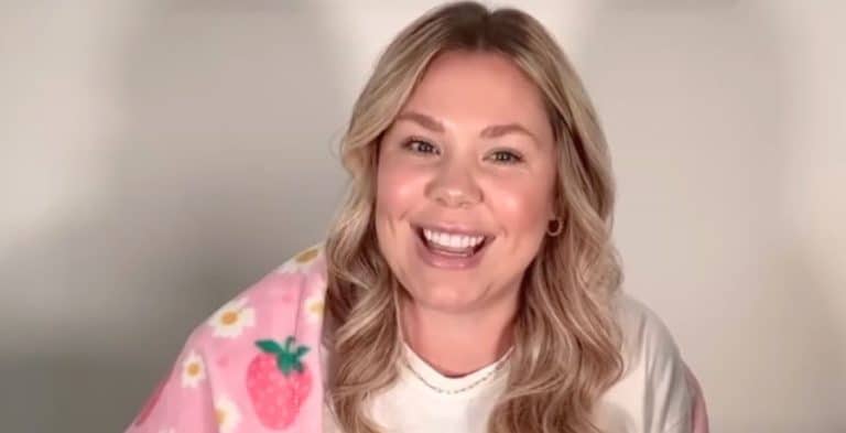 Kailyn Lowry smiling in podcast clip