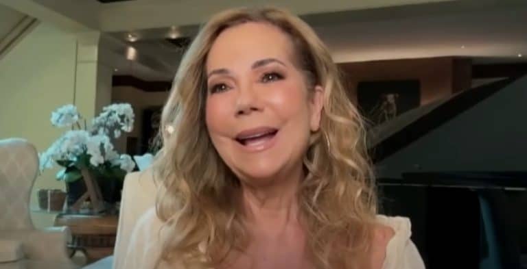 Kathie Lee Gifford - YouTube