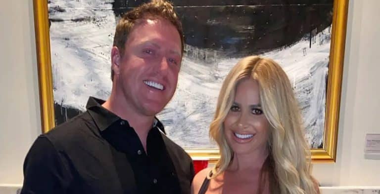 Former RHOA stars Kroy Biermann and Kim Zolciak pose for a photo on Instagram