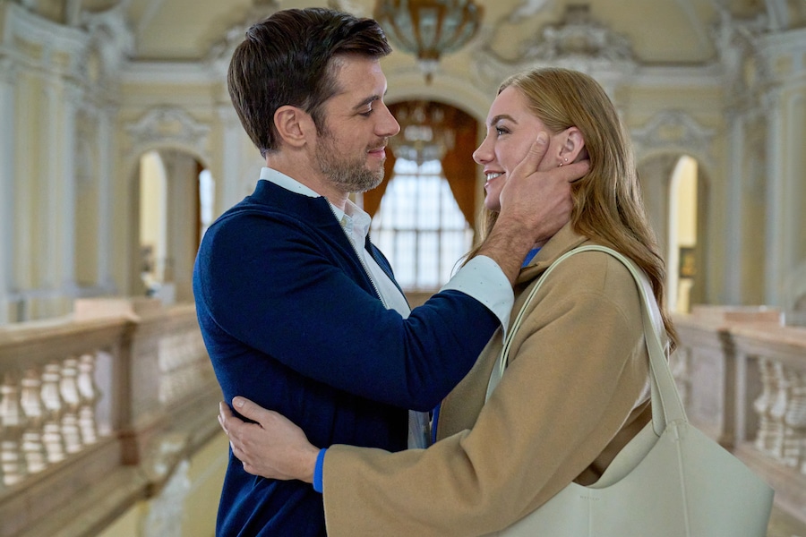 Photo: Dan Jeannotte, Jessica Sipos Credit: ©2024 Hallmark Media/Photographer: Nelly Kiss