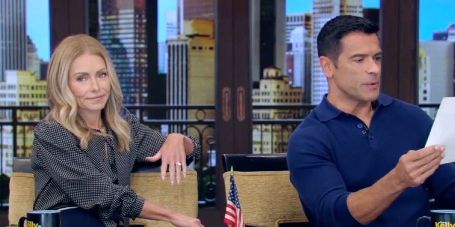 Mark Consuelos and Kelly Ripa - Live 