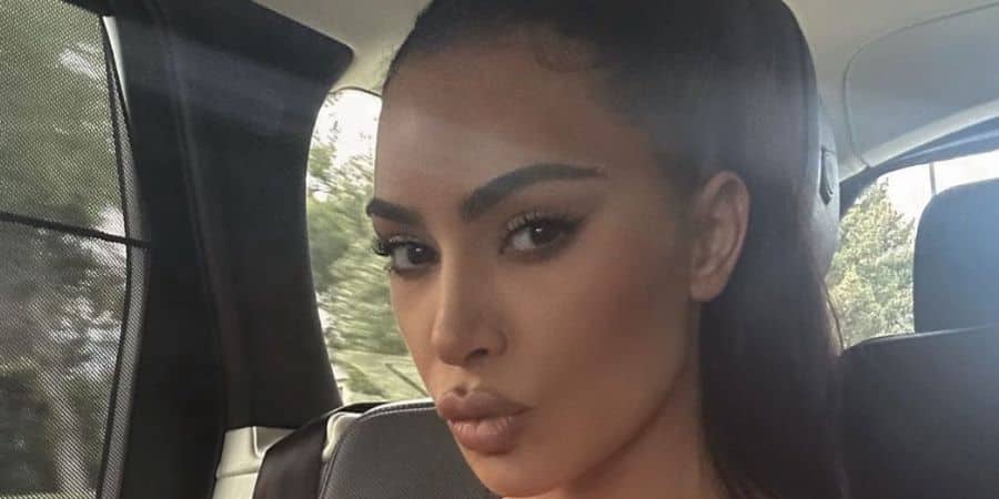 kim k selfie