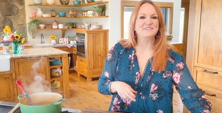 Ree Drummond from The Pioneer Woman, The Food Network, sourced from YouTube