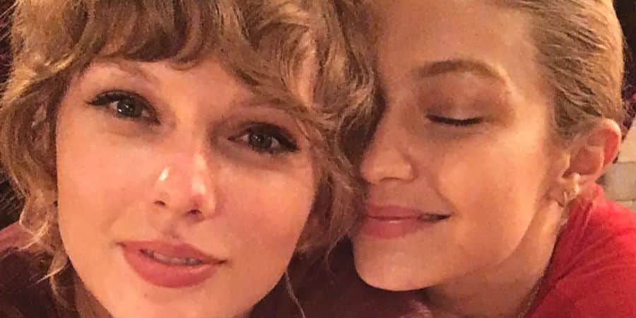 taylor and gigi selfie