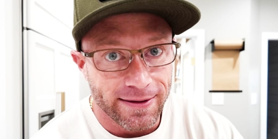 Adam Busby - OutDaughtered