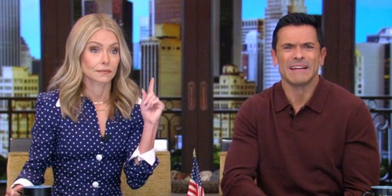 Kelly Ripa and Mark Consuelos - Live With Kelly And Mark