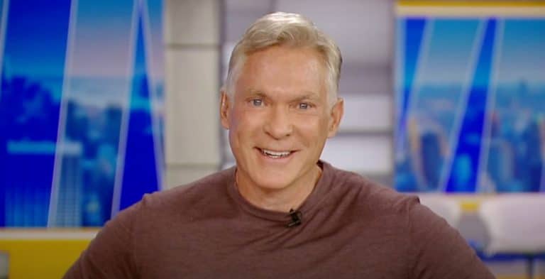 Sam Champion - YouTube