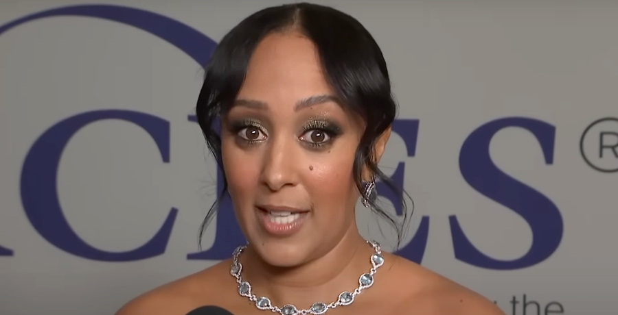 Tamera Mowry | YouTube