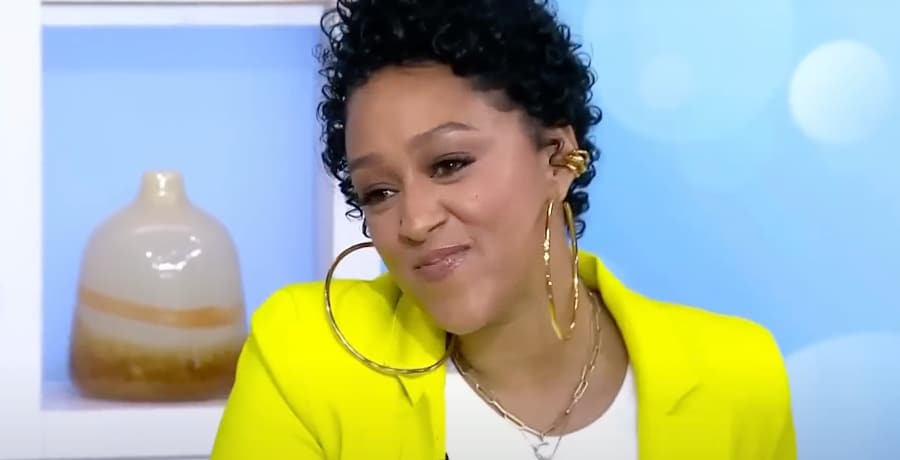 Tia Mowry | YouTube