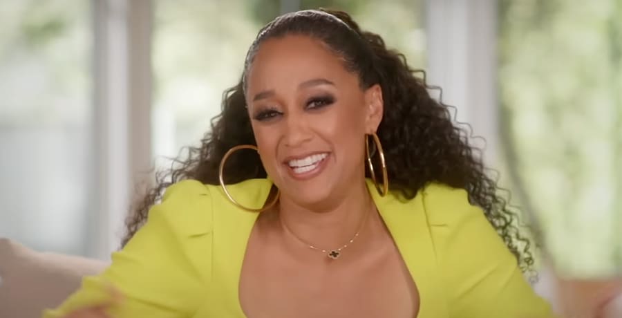 Tia Mowry | YouTube