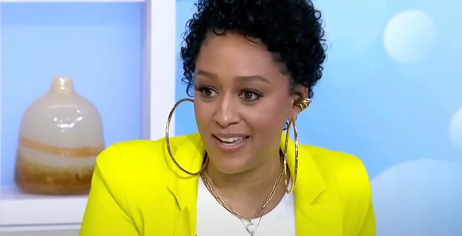 Tia Mowry | YouTube