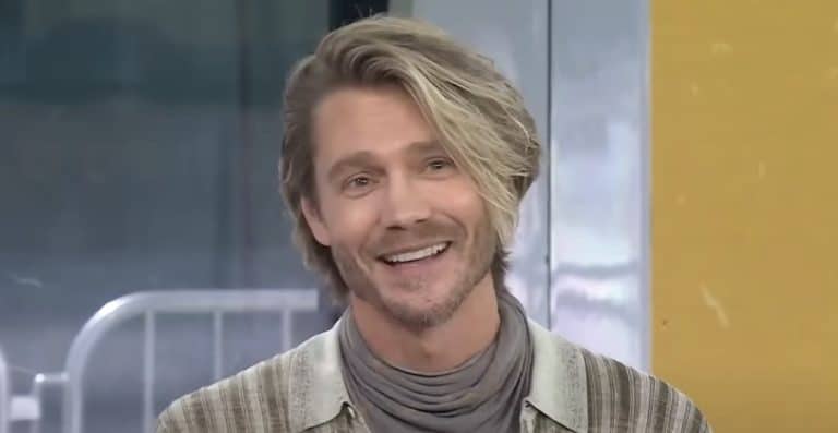 Netflix Chad Michael Murray - YouTube