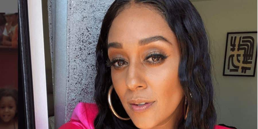 tia mowry