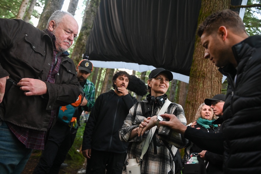 Pictured: Brent Sexton, Director Jennifer Morrison and Justin Hartley. Photo: Sergei Bachlakov/CBS ©2024 CBS Broadcasting, Inc. All Rights Reserved.