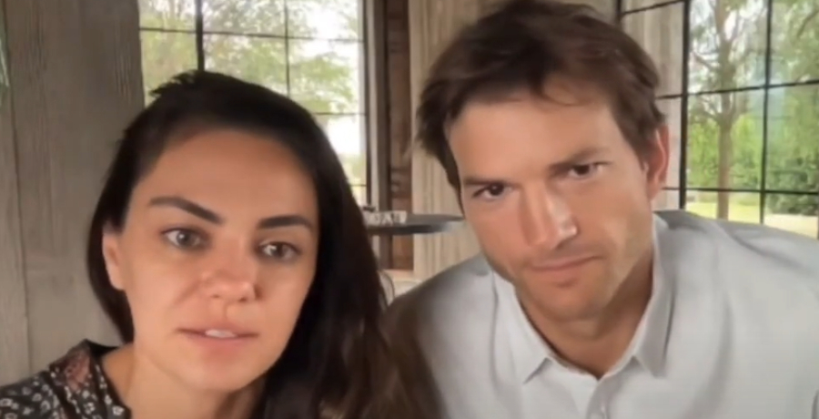 Ashton Kutcher & Mila Kunis - YouTube