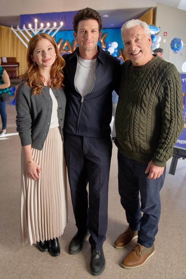 PHoto: Stacey Farber, Daren Kagasoff, Marc Summers Credit: ©2024 Hallmark Media/Photographer: Steven Ackerman