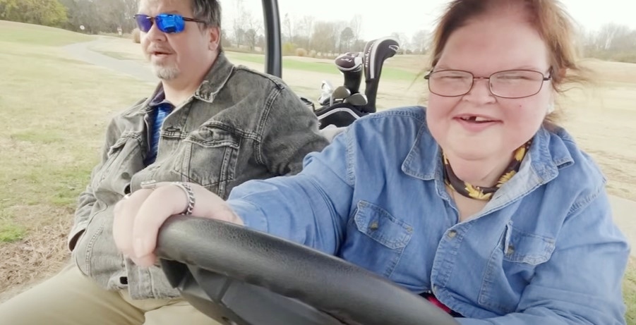 Tammy Slaton and Chris Combs from 1000-Lb Sisters, TLC, sourced from YouTube