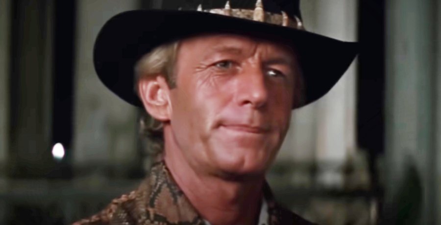 Crocodile Dundee - YouTube