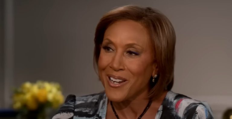 Robin Roberts - YouTube