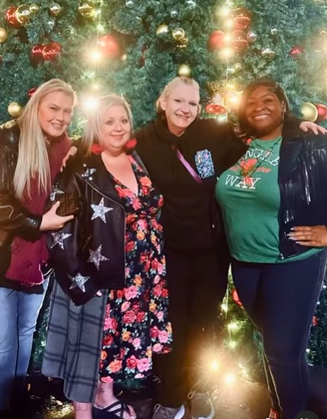 Tina, Meghan Crumpler, Vannessa Cross, Ashely Sutton From 1000-lb Best Friends, Sourced From @ashthebff Instagram