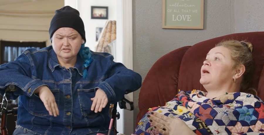 Amy Slaton and Amanda Halterman from 1000-Lb Sisters, TLC, sourced from YouTube